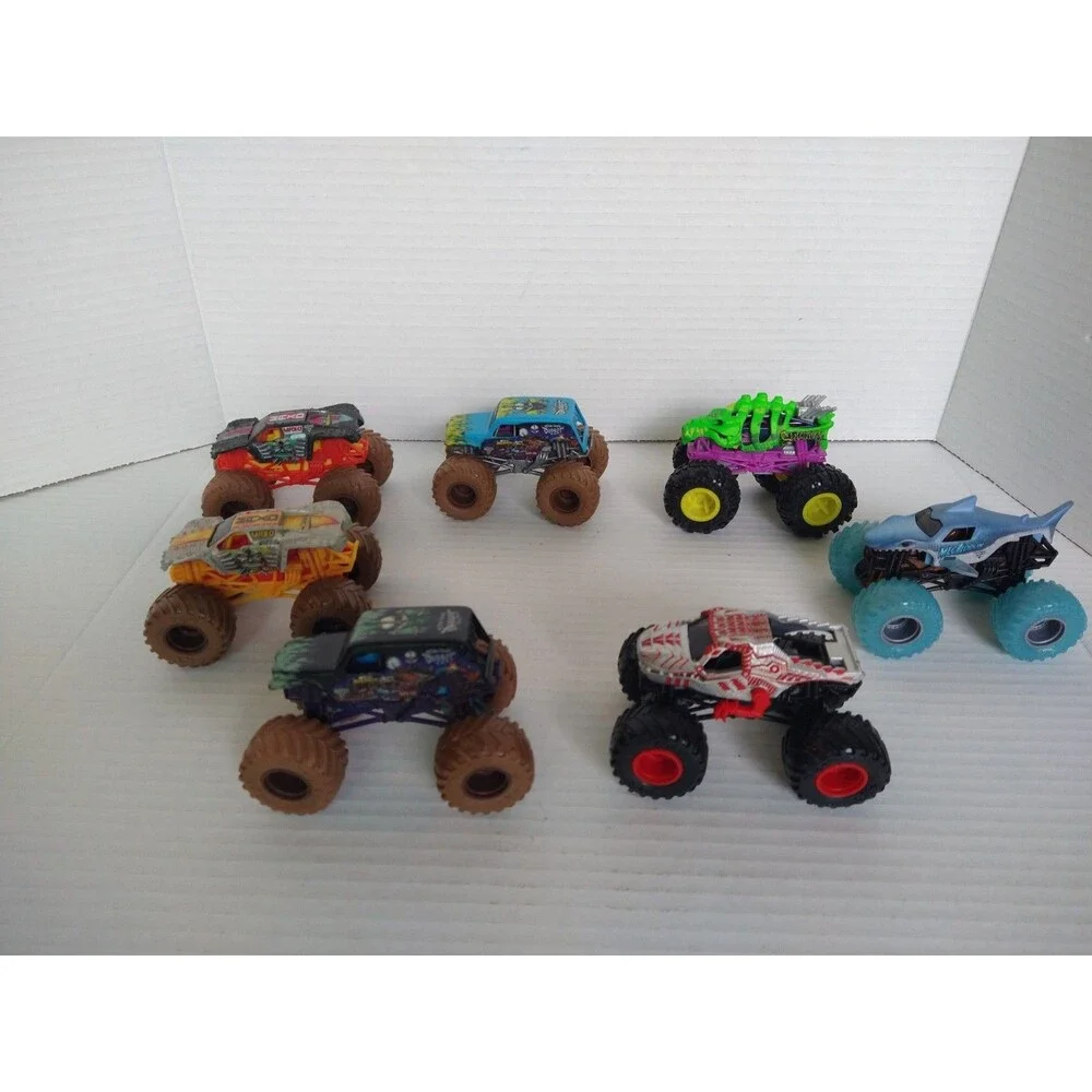 Lot of 7 Hot Wheels Monster Jam Trucks